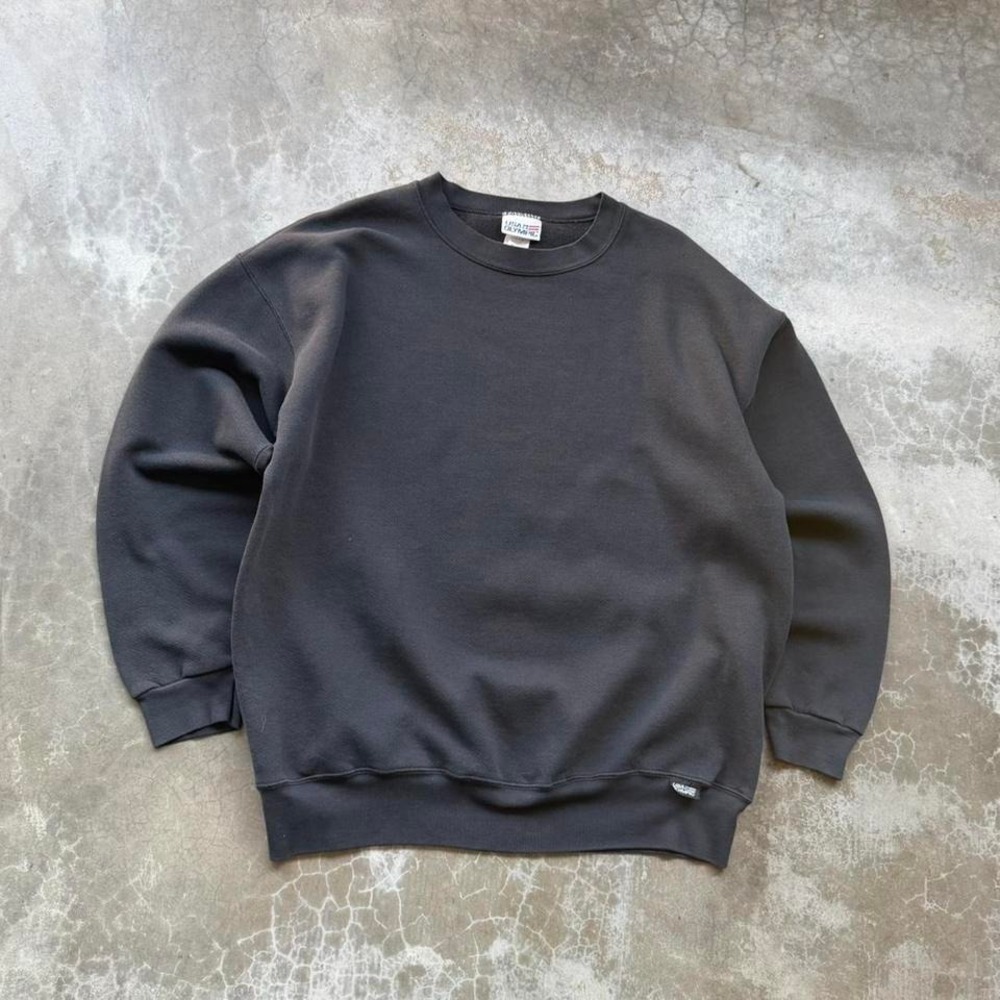 Vintage 90's USA OLYMPIC faded black blank heavy weight crewneck sweatshirt